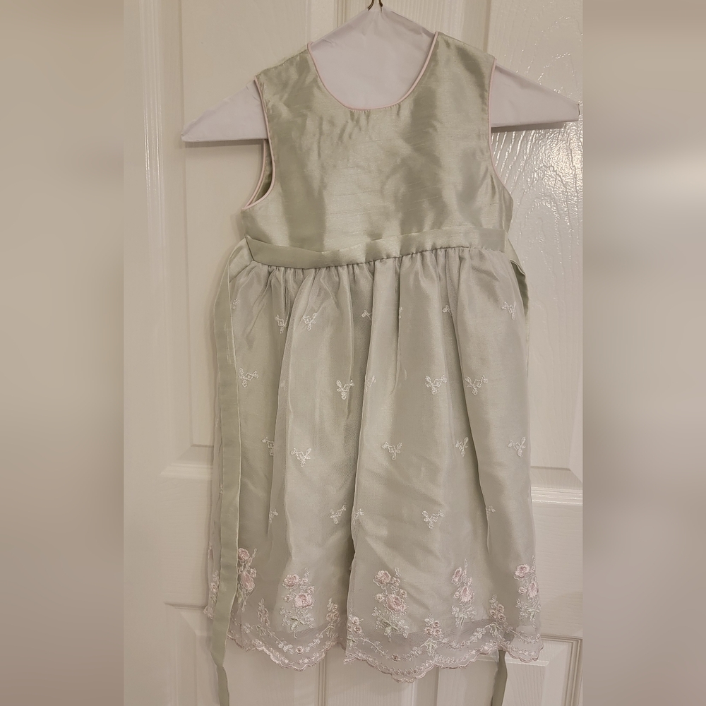 Youngland Elegant Sage Green and Pink Dress